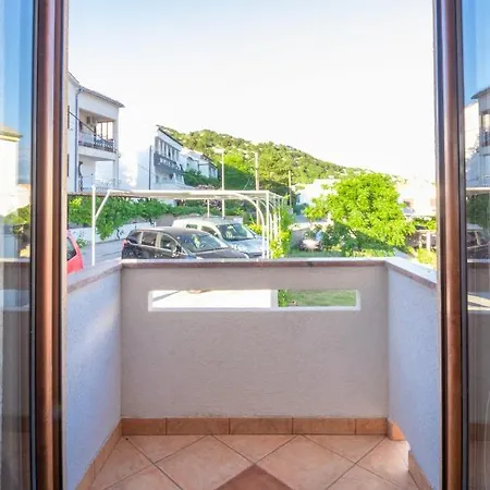 Dujmovic With Terrace * Baška